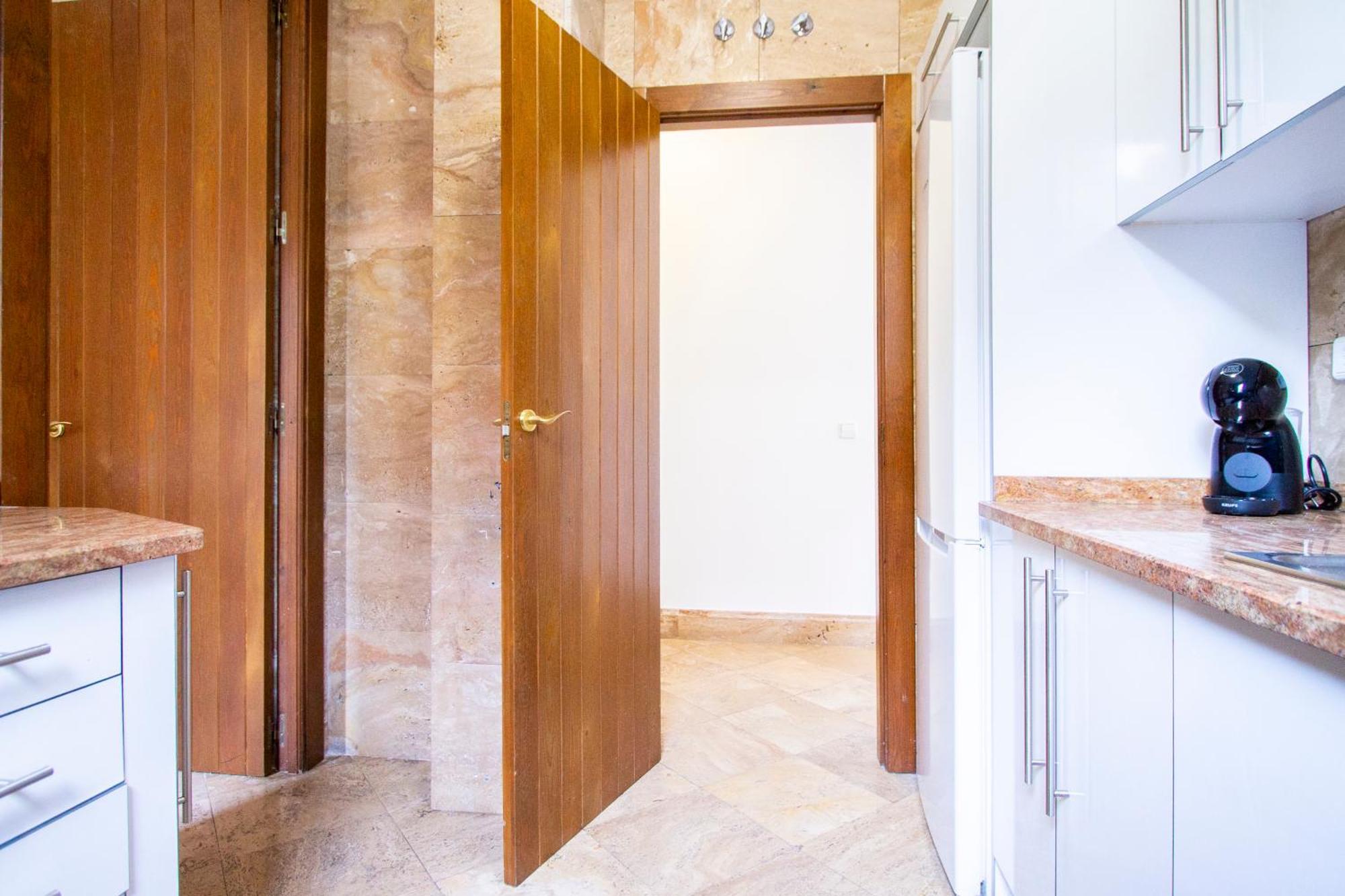 Apartamentos Villablino Arturo Soria Madryt Zewnętrze zdjęcie
