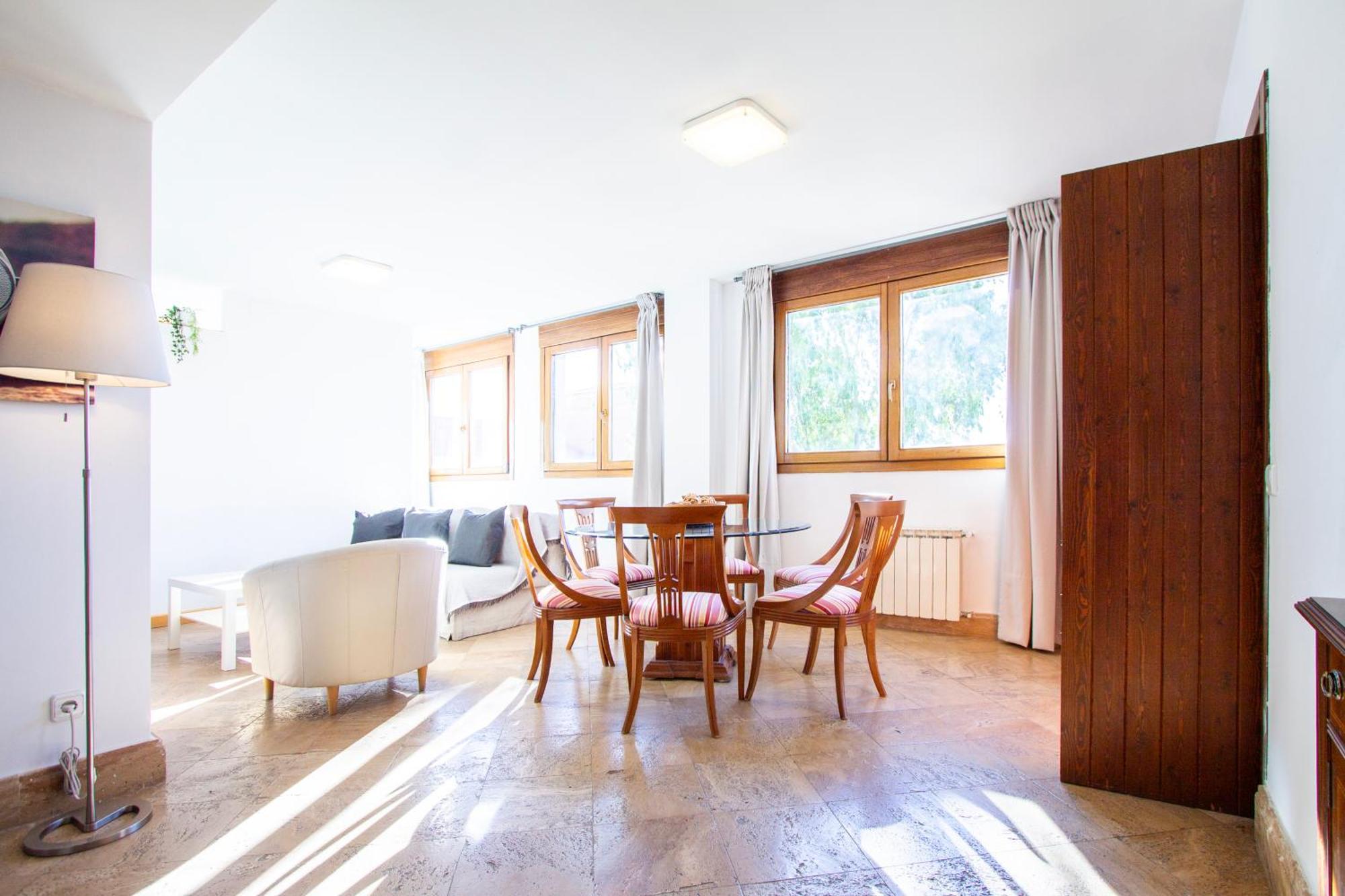 Apartamentos Villablino Arturo Soria Madryt Zewnętrze zdjęcie